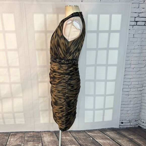 Carmen Marc Valvo Beaded Belted Ruched Silk Cocktail Green Evening Dress Size 4 - Picture 9 of 13